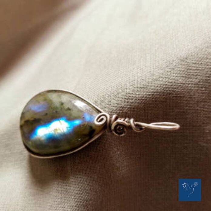 Labradorite Stone - GemstonesForSale